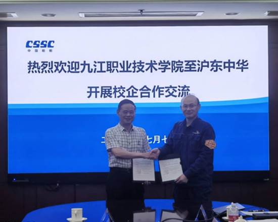 f3730cca51475ddff3d36717c2dd4647_0